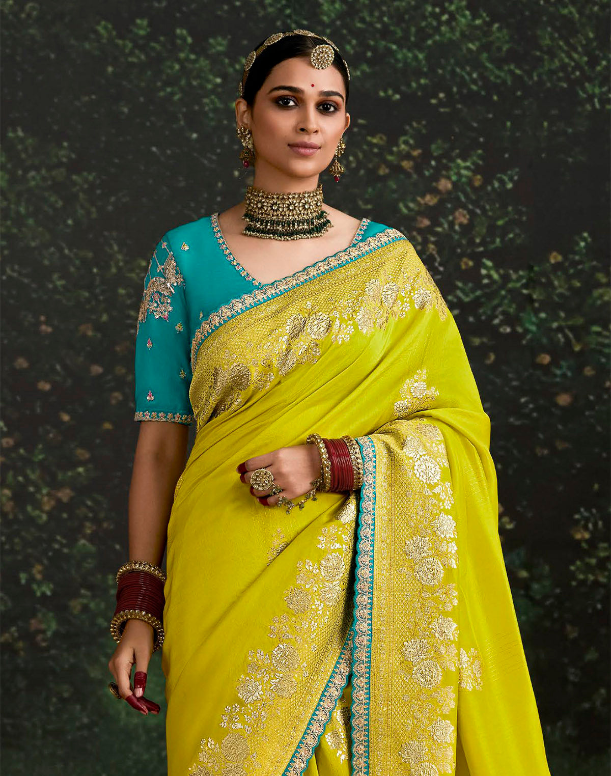 Lemon Yellow Fancy Lace Border Pure Dola Silk Saree with Embroidery work Blouse