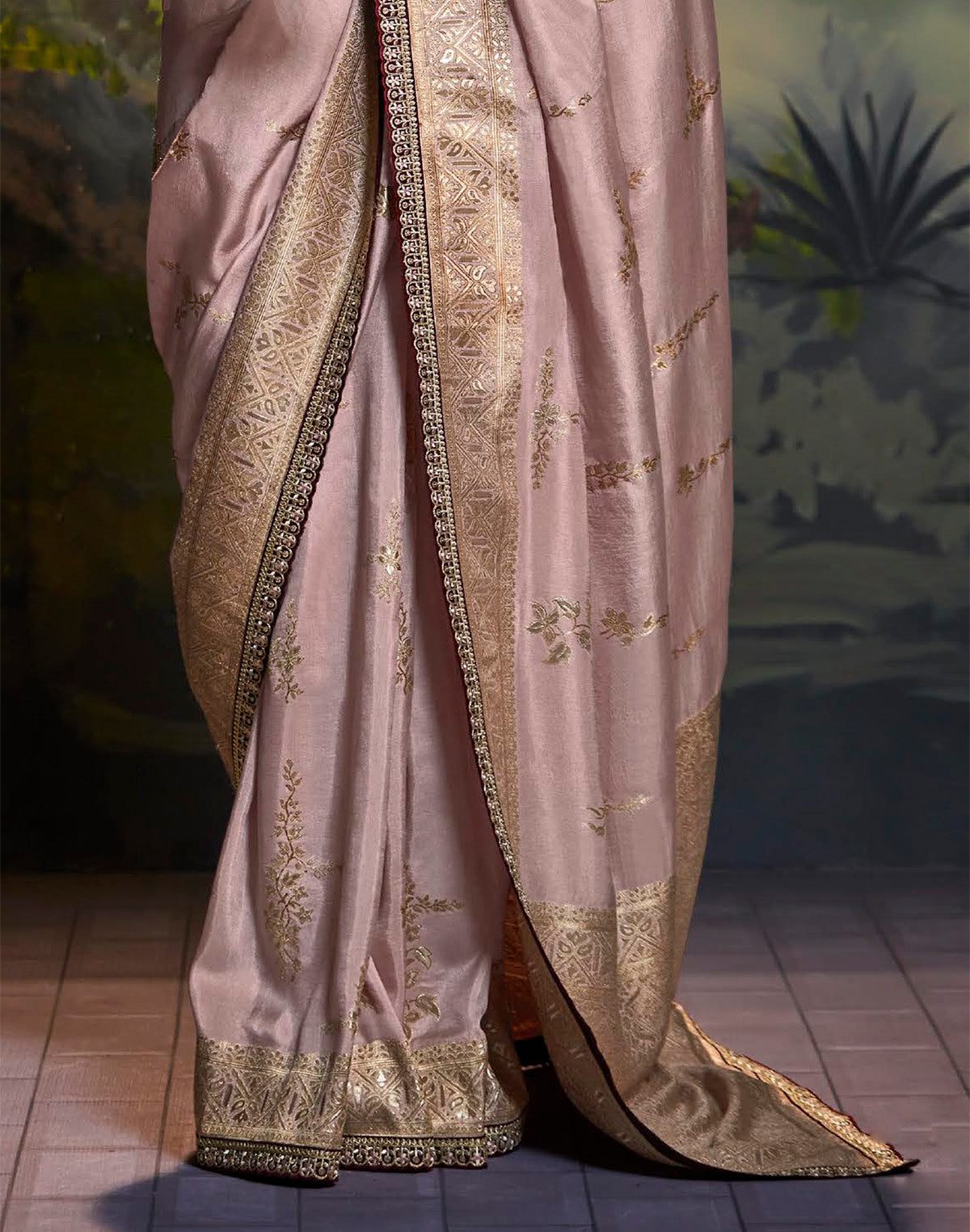 Light Purple Pure Dola Silk Saree with Fancy Lace Border
