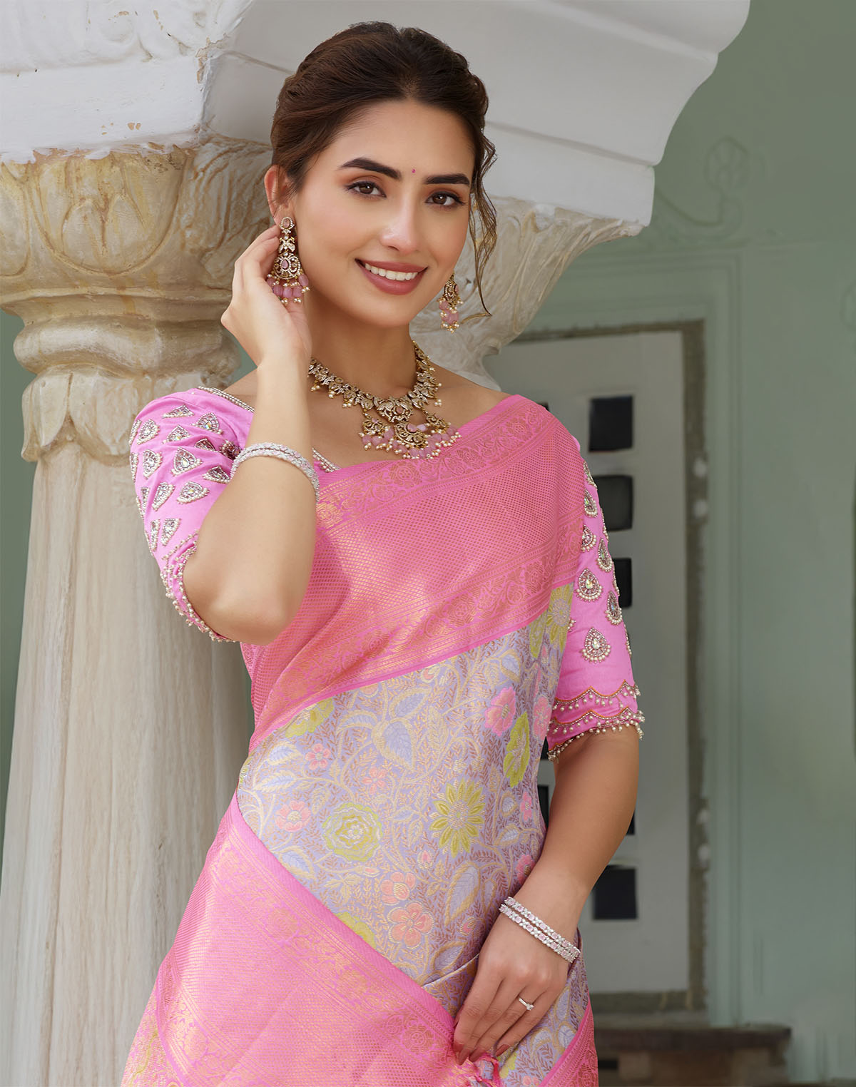 Double Shaded Beige Tissue Jaal Kanchipuram Pure Silk Saree with Contrast Boder