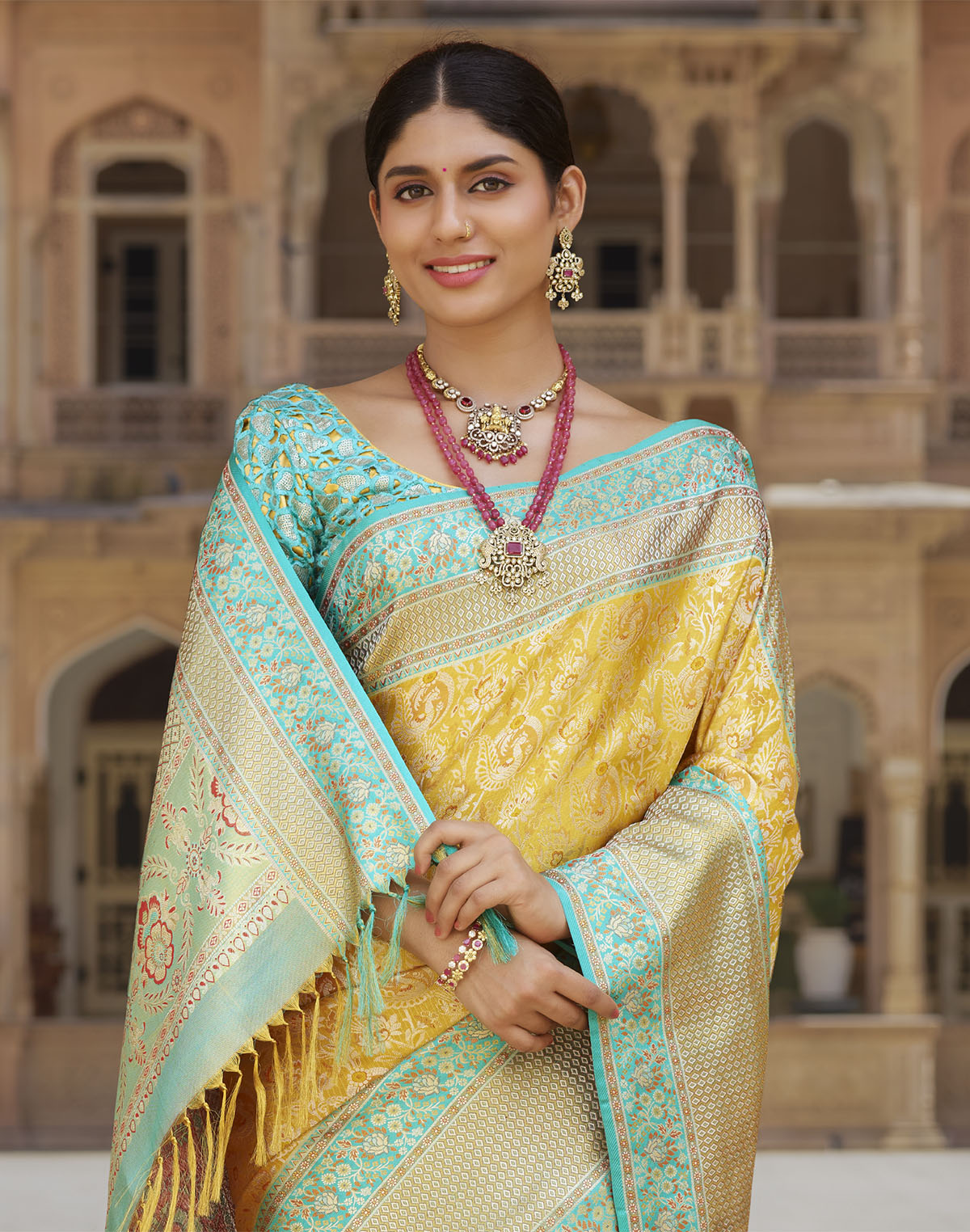 Yellow Ethnic Motifs Kanchipuram Pure Silk Saree with Contrast Skut Border