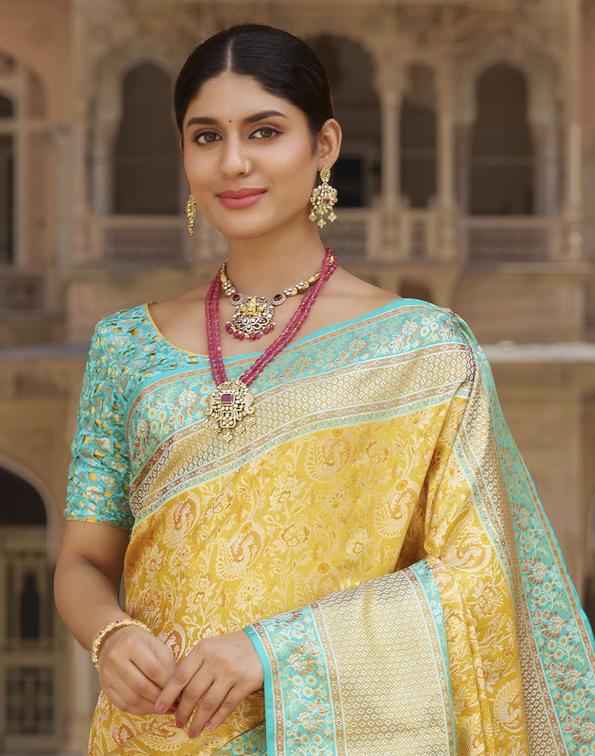 Yellow Ethnic Motifs Kanchipuram Pure Silk Saree with Contrast Skut Border