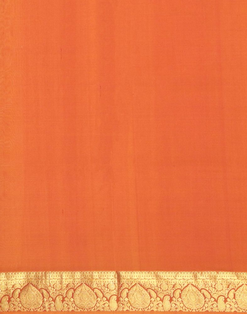 Red Coloured Avishkara pattu Saree