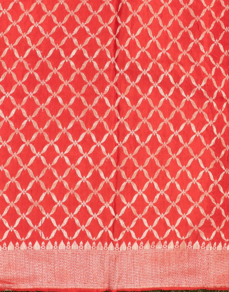 Coral Floral Floral Banaras Fancy Saree