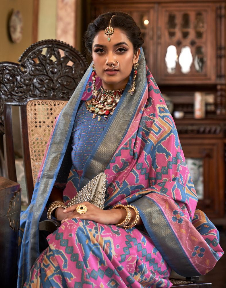 Ikat Pattern Light Pink Coloured Patola Fancy Saree