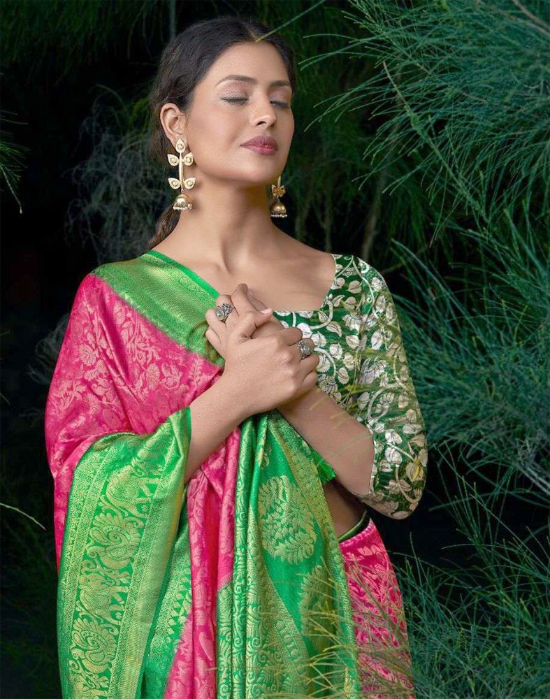 Floral Pattern Pink Colour Soft Silk Saree