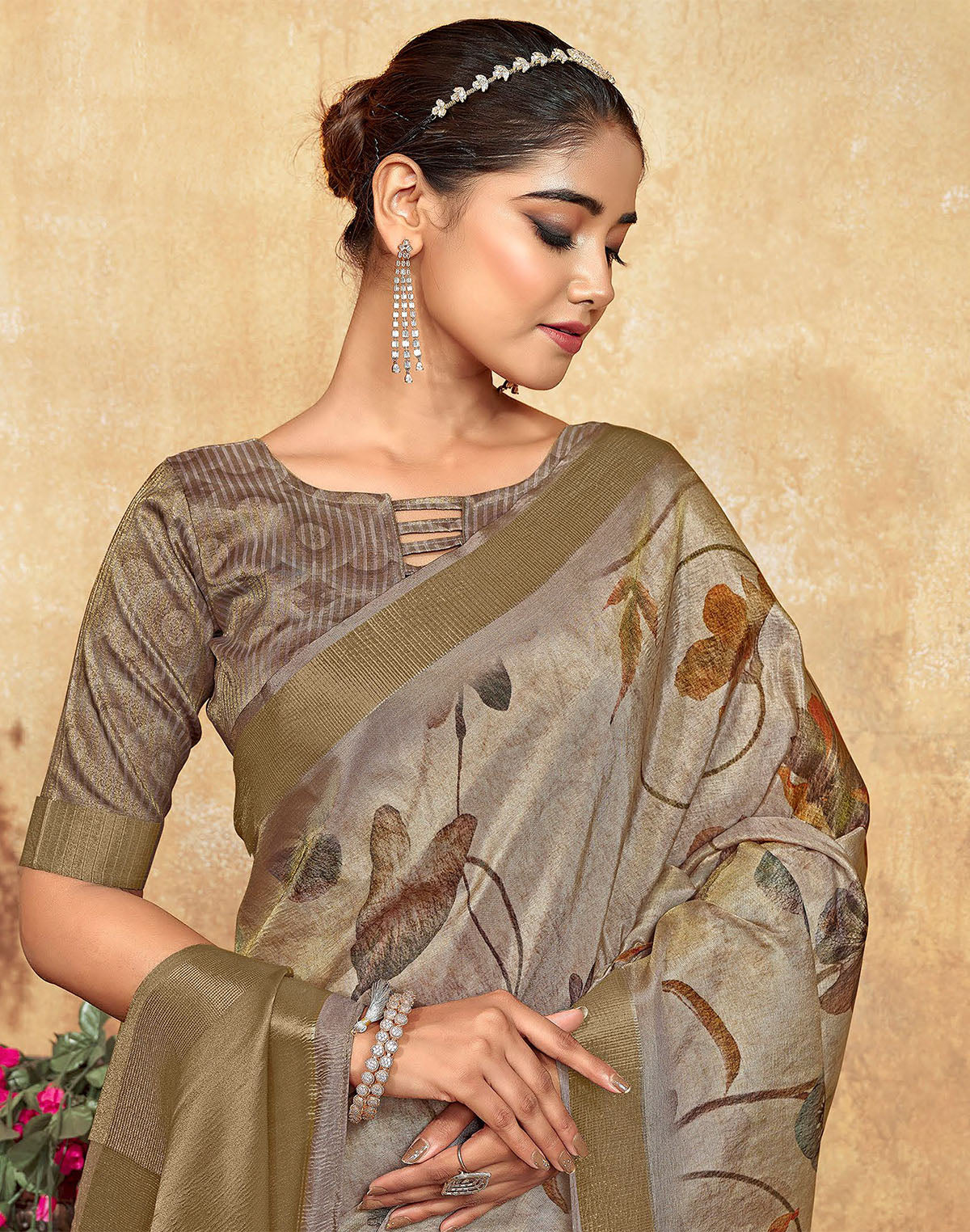 Ash Coloured Dola Silk Saree with Short Pallu