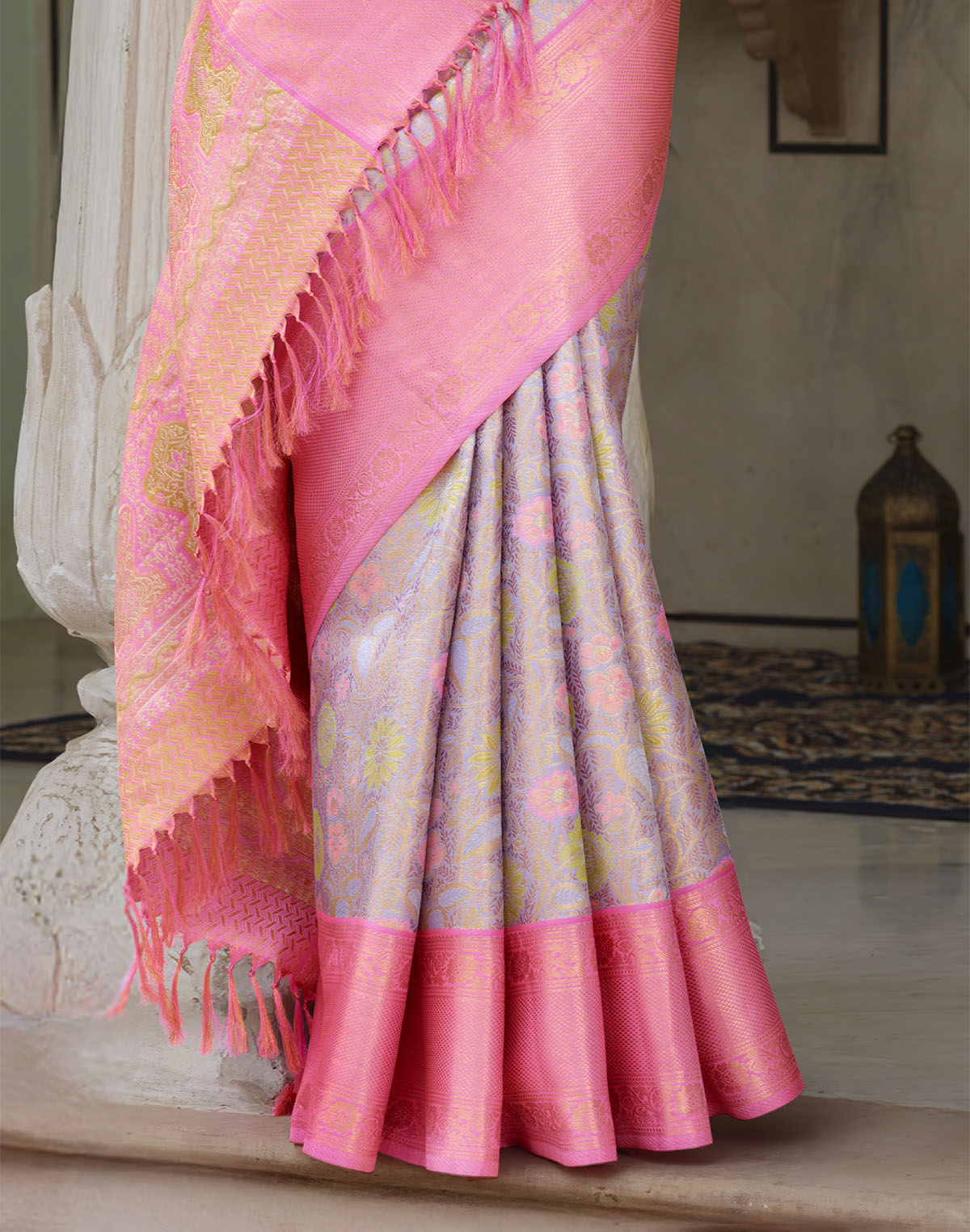 Double Shaded Beige Tissue Jaal Kanchipuram Pure Silk Saree with Contrast Boder