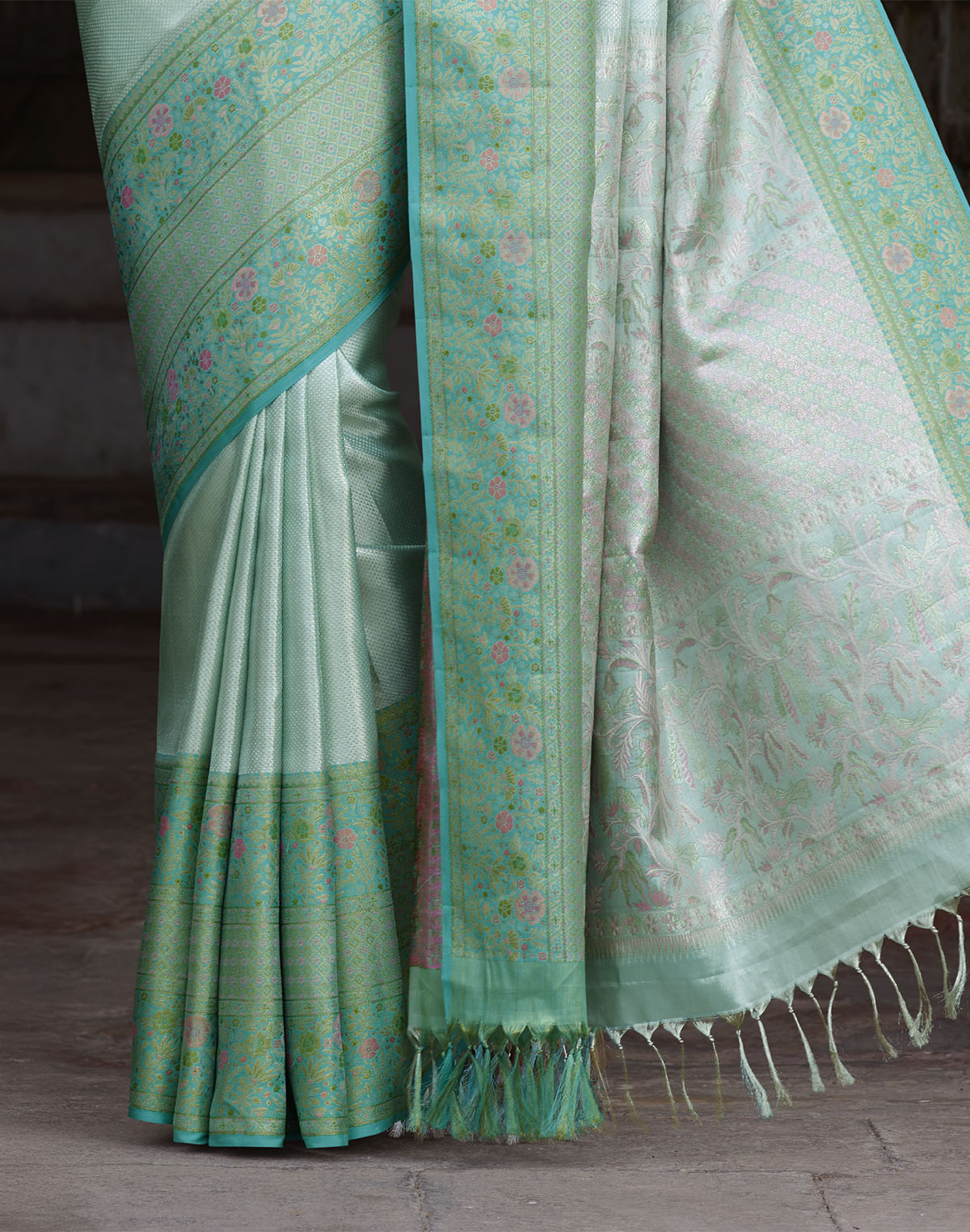 Sea Green Self Design Kanchipuram Pure Silk Saree