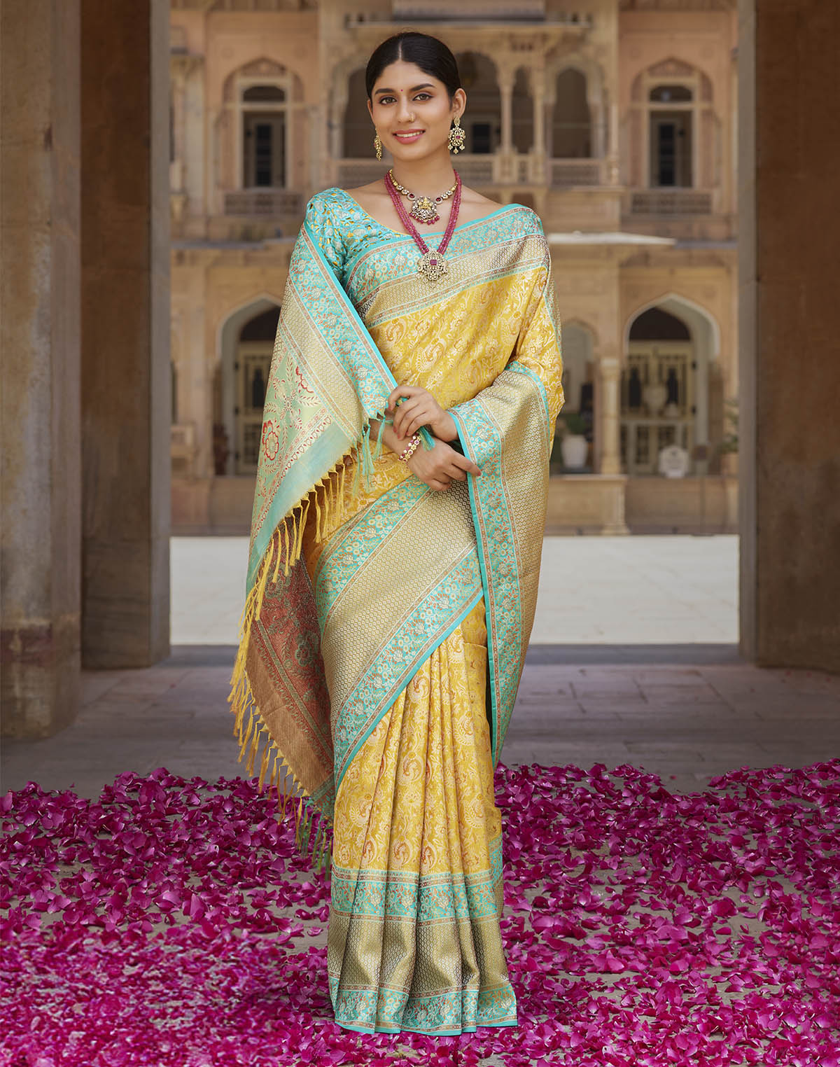 Yellow Ethnic Motifs Kanchipuram Pure Silk Saree with Contrast Skut Border