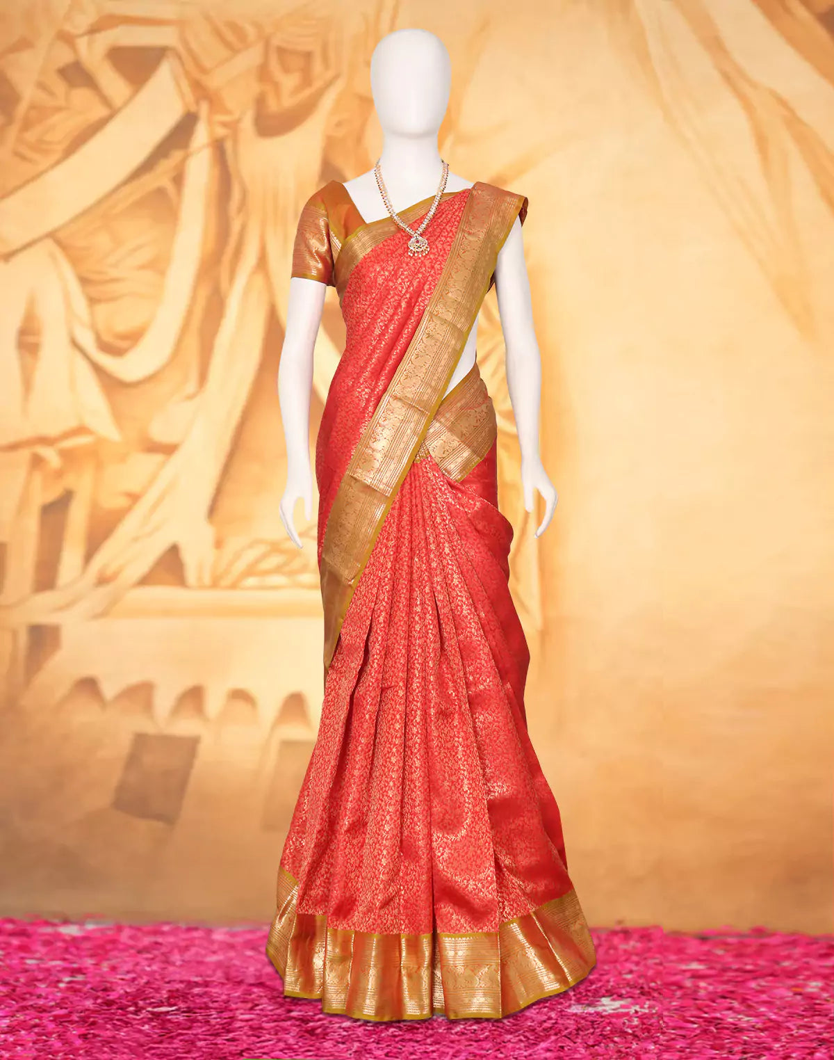 Cherry Red Floral Zari Jaal Kanchi Pattu Saree