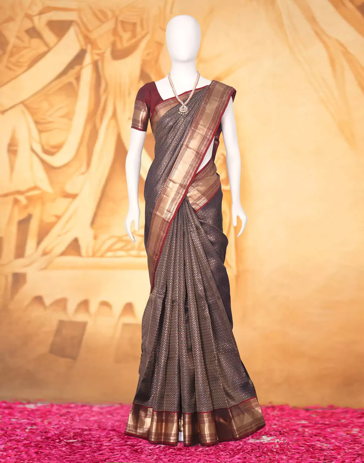 Navy Blue Brocade Booti's Kanchi Pattu Saree with Contrast Skut Border